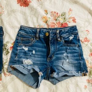 Size 00 American Eagle high waisted shorts